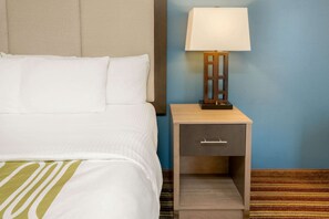 Room amenity - La Quinta Inn & Suites by Wyndham Broussard - Lafayette Area (Broussard)