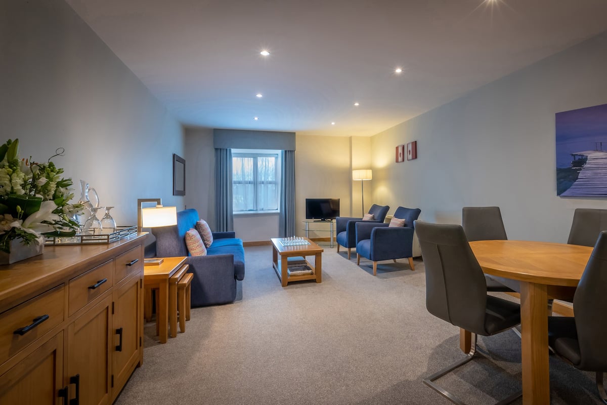 1 habitación y sábanas de algodón egipcio