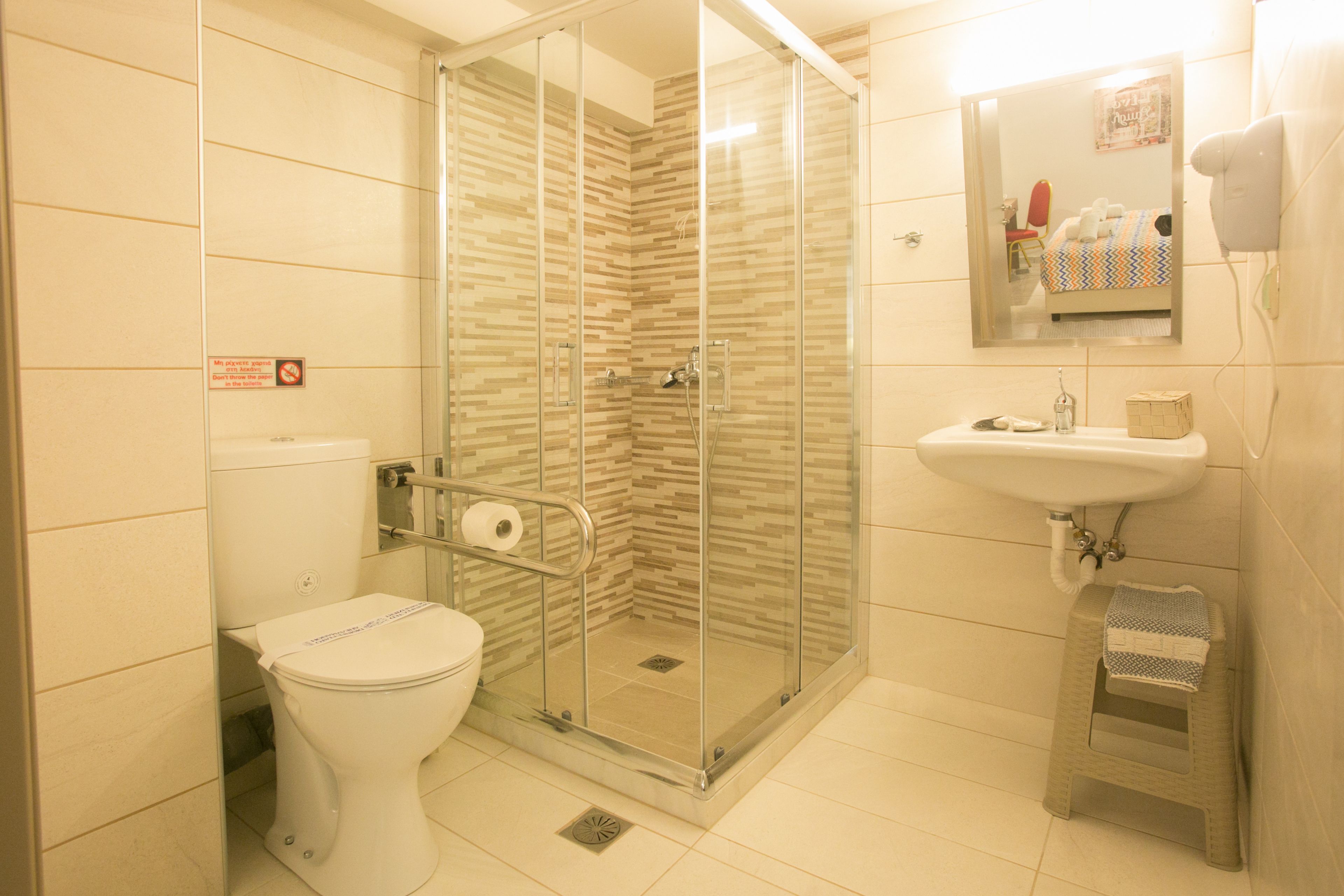 Photo - City Life Port Hotel