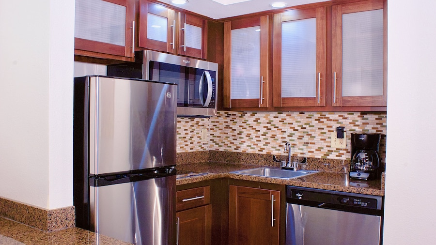 Staybridge Suites Chattanooga at Hamilton Place by IHG