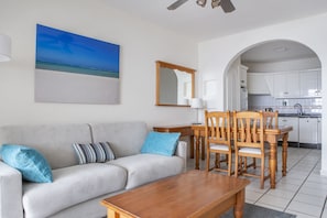 Family Apartment, 1 Bedroom, Balcony | Living area | 32-inch flat-screen TV with satellite channels, TV - Santa Barbara Golf And Ocean Club (San Miguel de Abona)