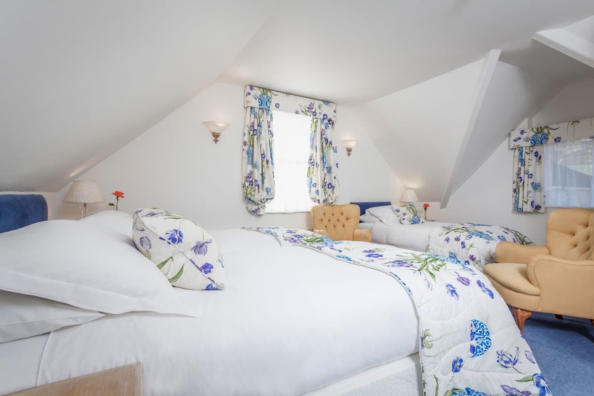 Dreibettzimmer | Bettwäsche aus ägyptischer Baumwolle, hochwertige Bettwaren