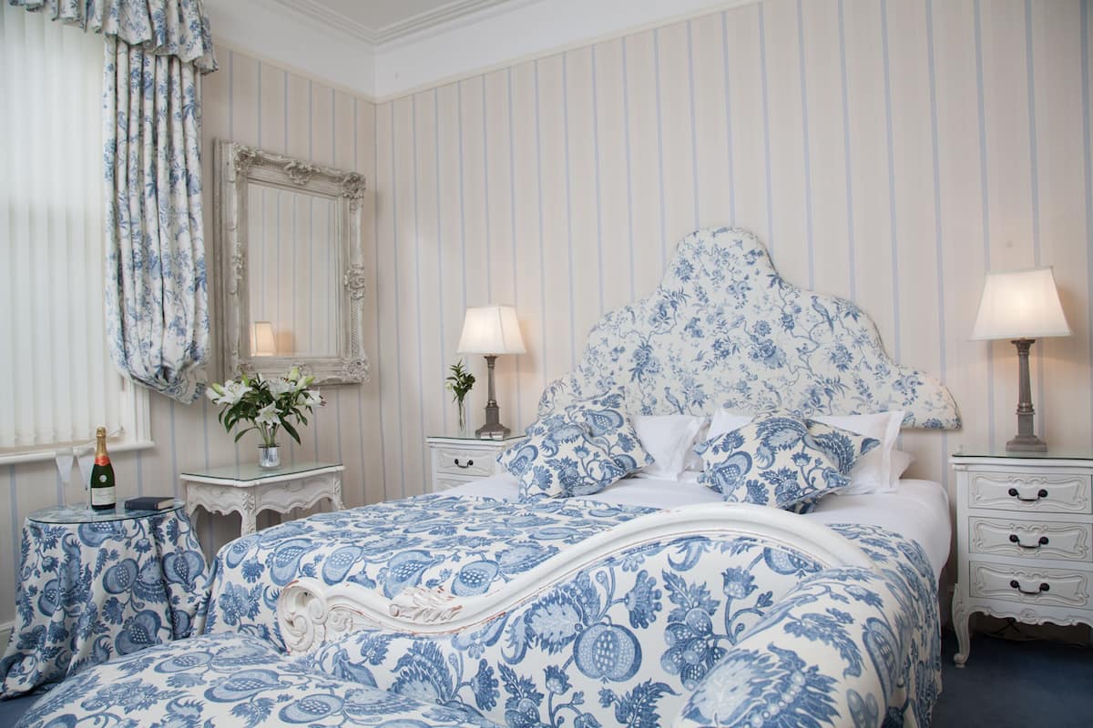 Deluxe-Doppel- oder -Zweibettzimmer | Bettwäsche aus ägyptischer Baumwolle, hochwertige Bettwaren