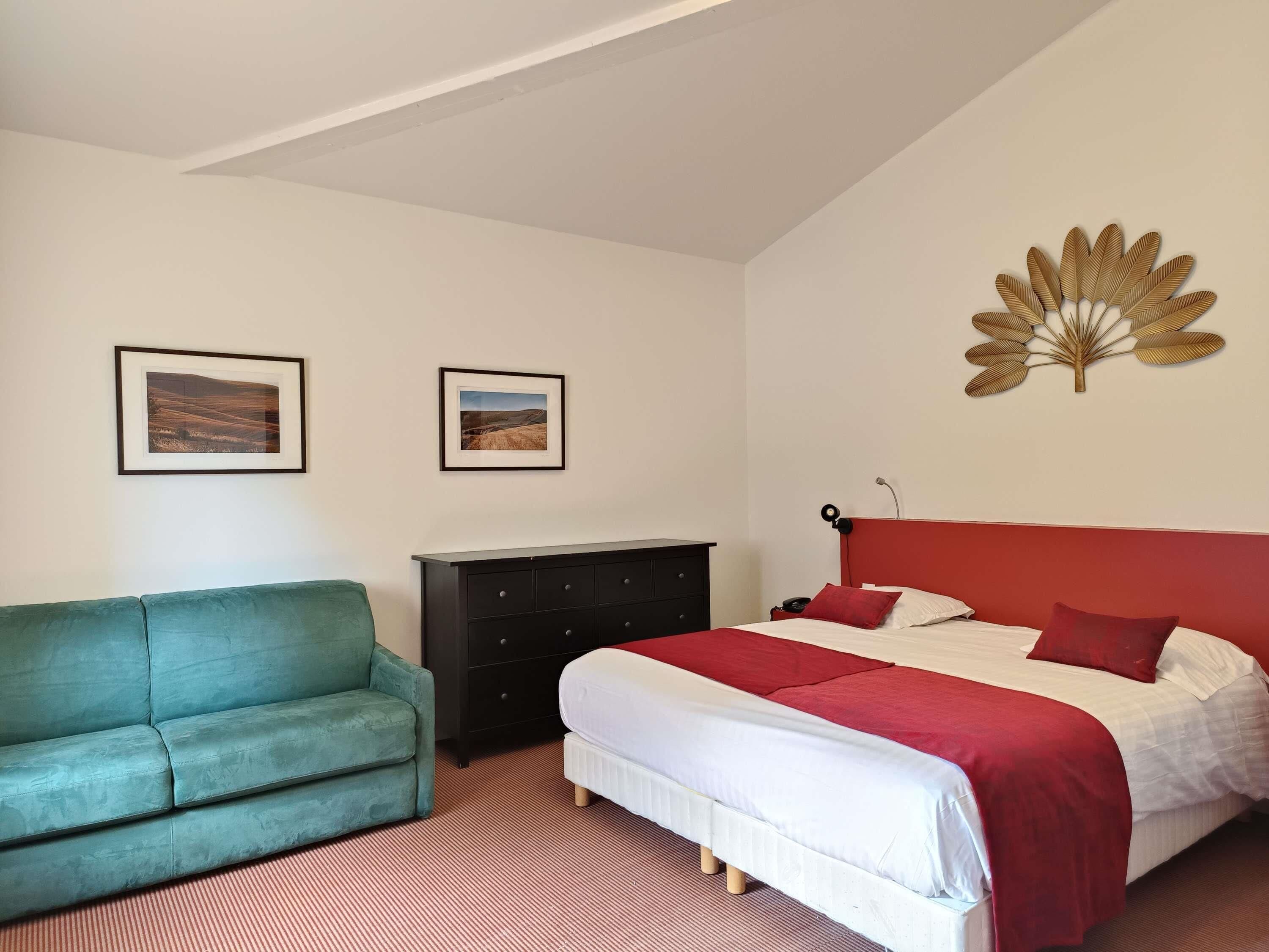 Rom – superior, flere senger | Safe på rommet, skrivebord og ekstrasenger (mot et tillegg)