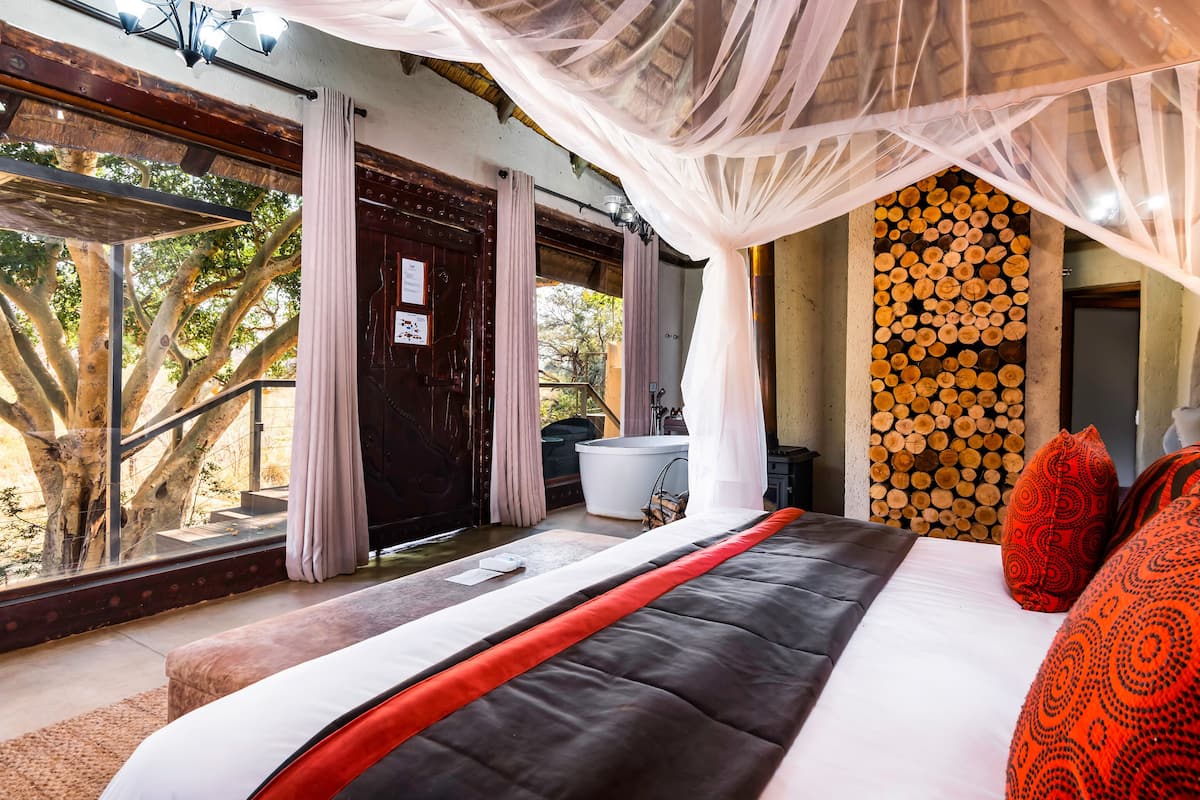 river lodge thatched suites  | premium bedding, pillow-top beds, in-room safe, individually decorated