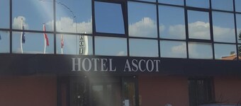 Hotel Ascot