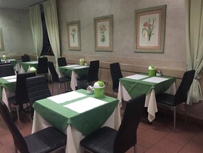 Dining - Hotel Ascot (Binasco)