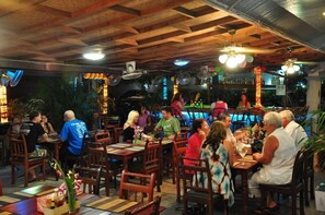 Bar (on property) - Anchalee Inn (Patong)
