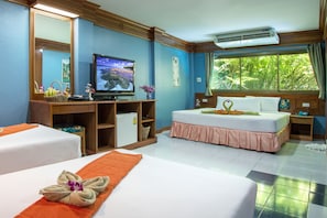 Premium bedding, minibar, desk, blackout curtains - Anchalee Inn (Patong)