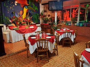 Daily cooked-to-order breakfast for a fee - Casa Lima Bed & Breakfast (San José)