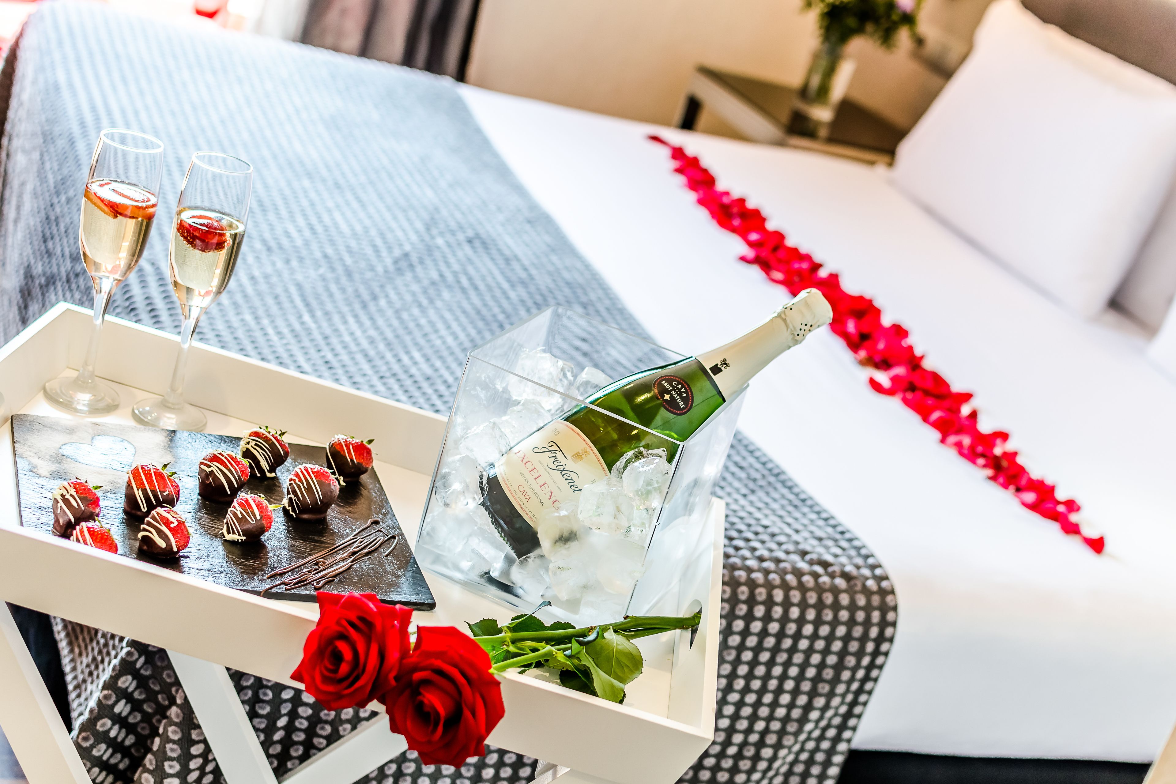 minibar, in-room safe, desk, soundproofing