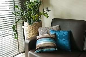 Apartment | Living room | 32-inch LCD TV with satellite channels, TV, DVD player