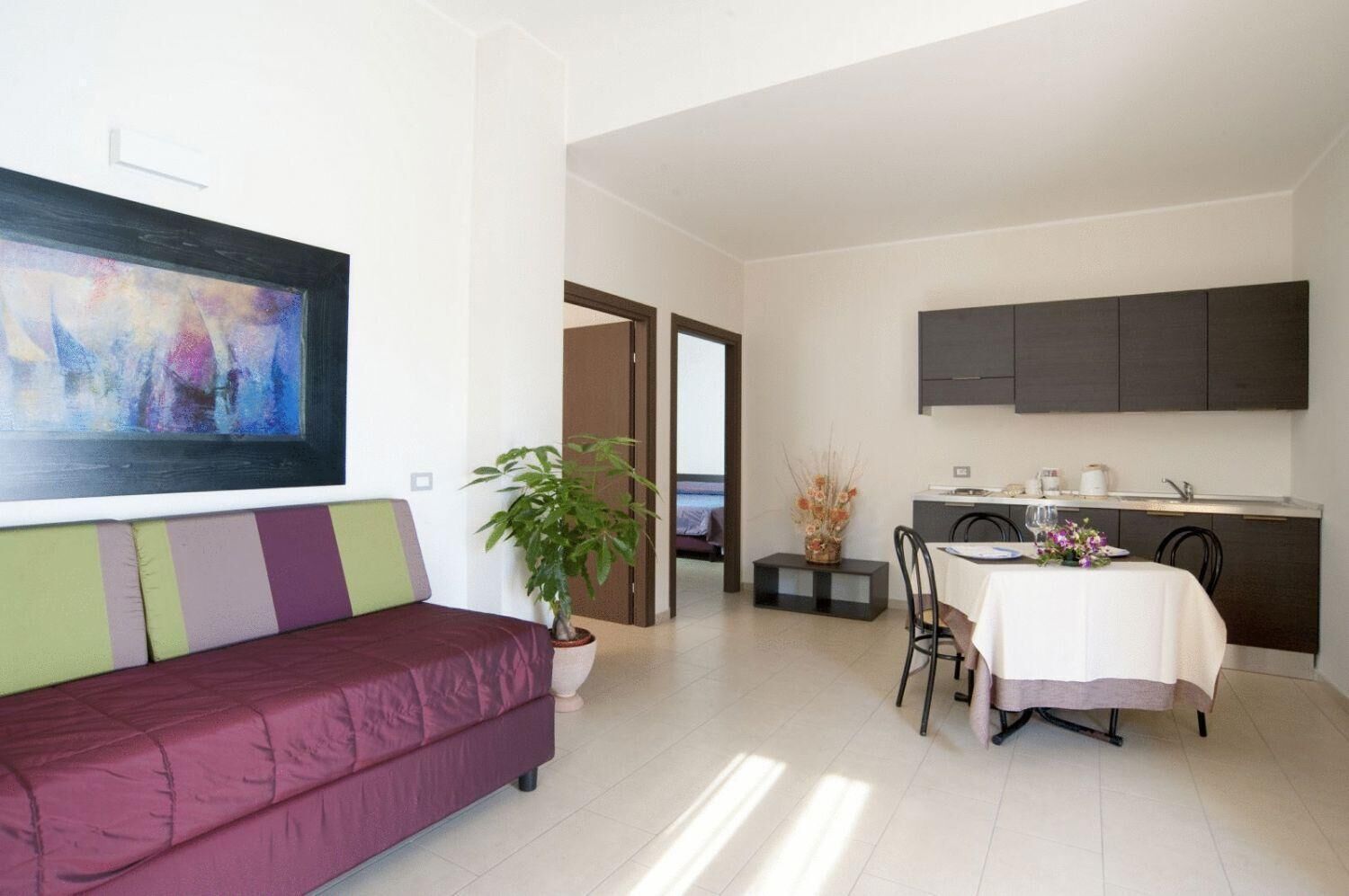 32-inch tv with satellite channels, first-run films, pay films