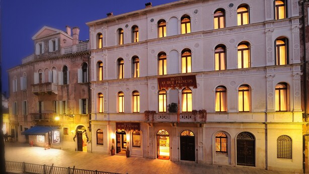 A historic building with multiple balconies and arched windows, labeled as Hotel Al Due Principi. - Hotel Ai Due Principi (Venice)