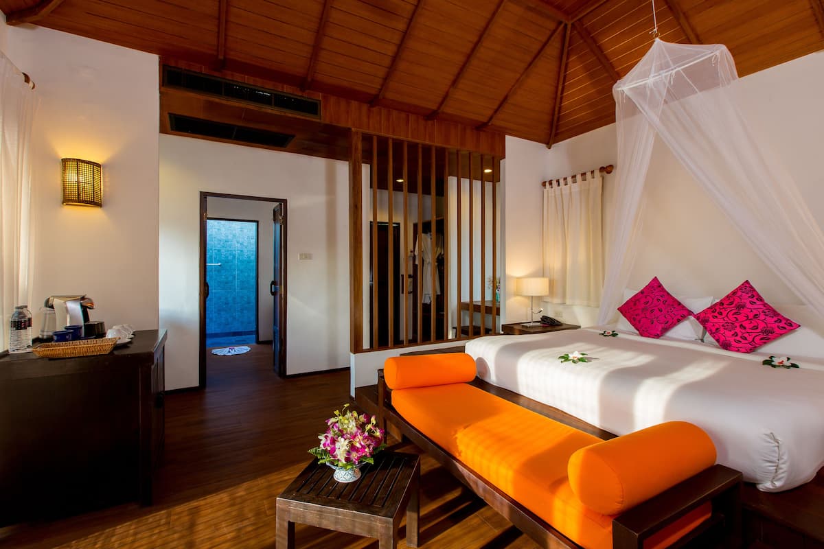 deluxe pool villa | 1 bedroom, minibar, in-room safe, desk