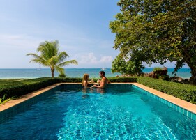 Outdoor pool, sun loungers