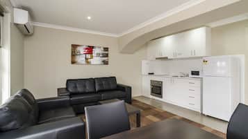 Two Rooms Apartment | Private kitchen
