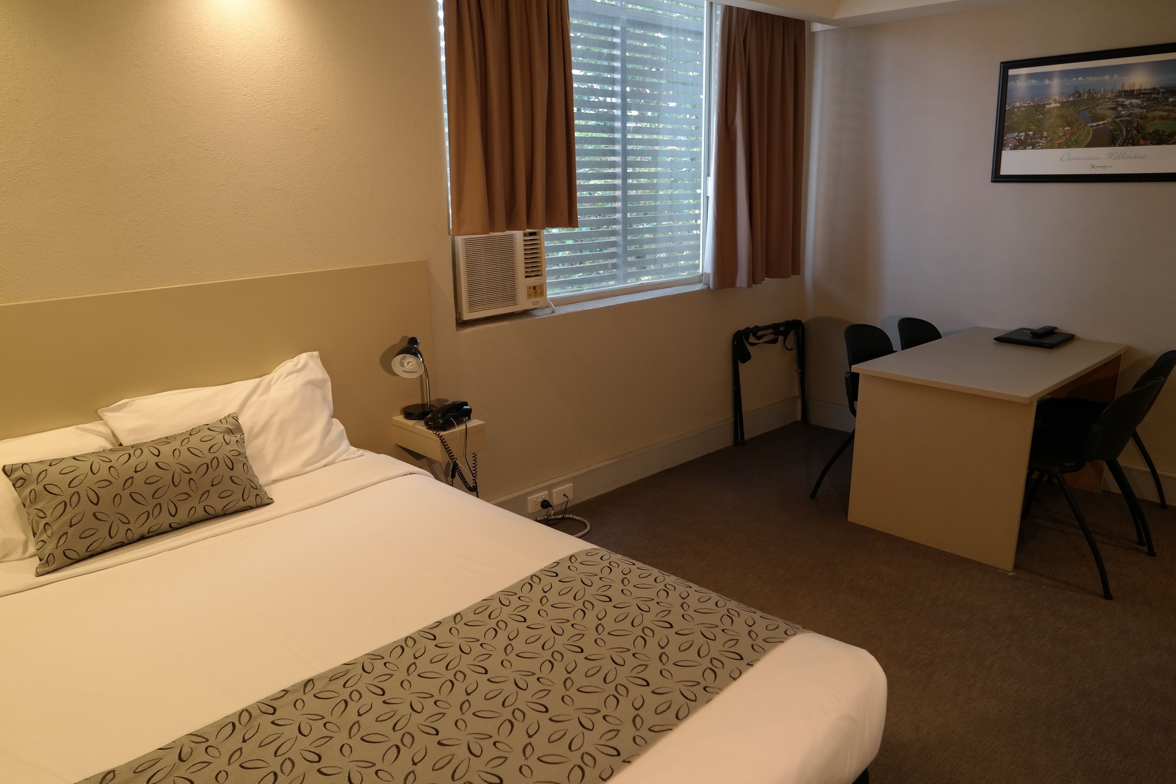 Parkville Place Serviced Apartments — image 15