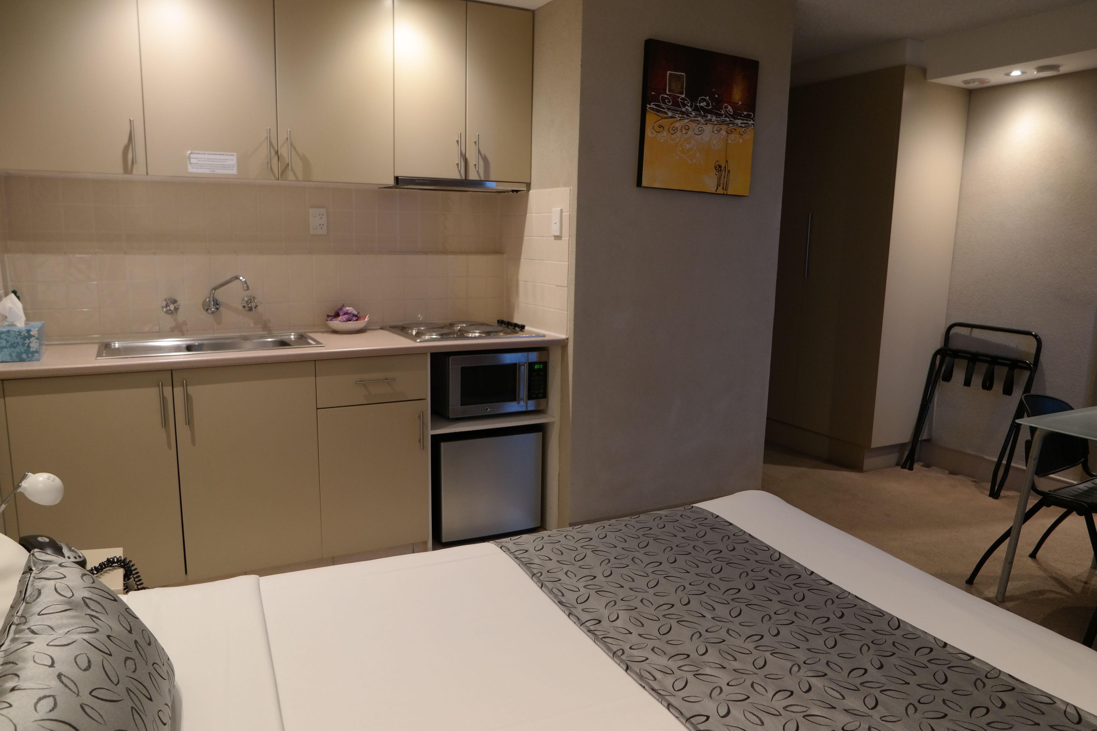 Parkville Place Serviced Apartments — image 19