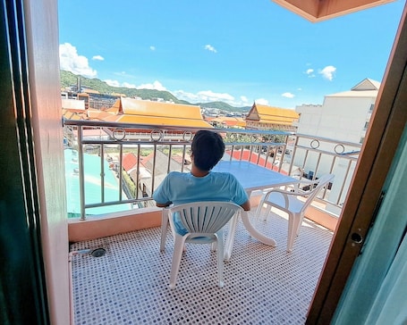 Junior Double Room | City view