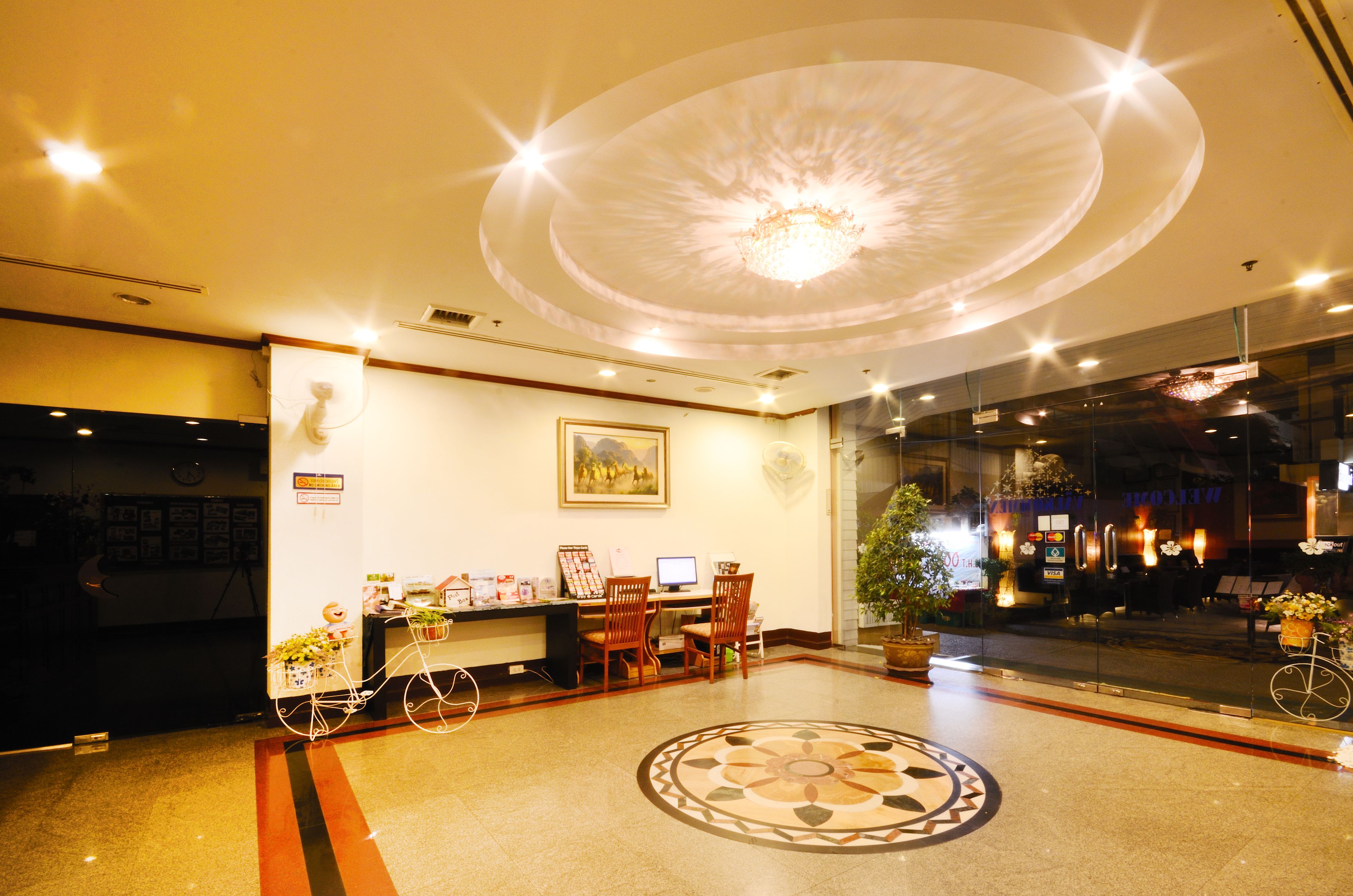 Foto - Thipurai City Hotel