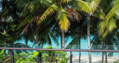 Crown Regency Beach Resort