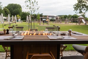 Área de juegos infantiles al aire libre