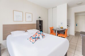 Studio (2 Adults) - Appart'City Classic Thonon les bains (Thonon-les-Bains)