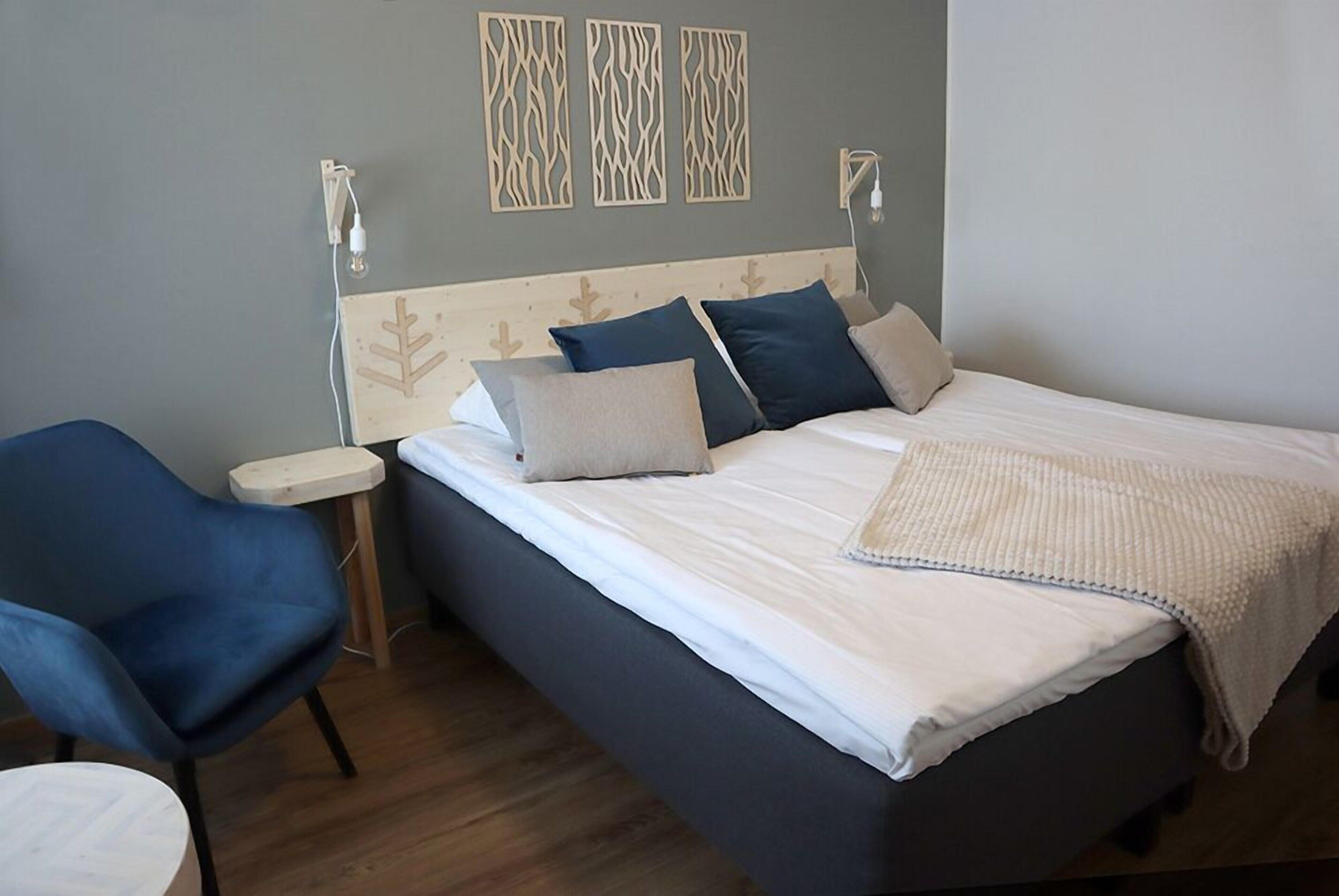 Hypo-allergenic bedding, individually decorated, individually furnished