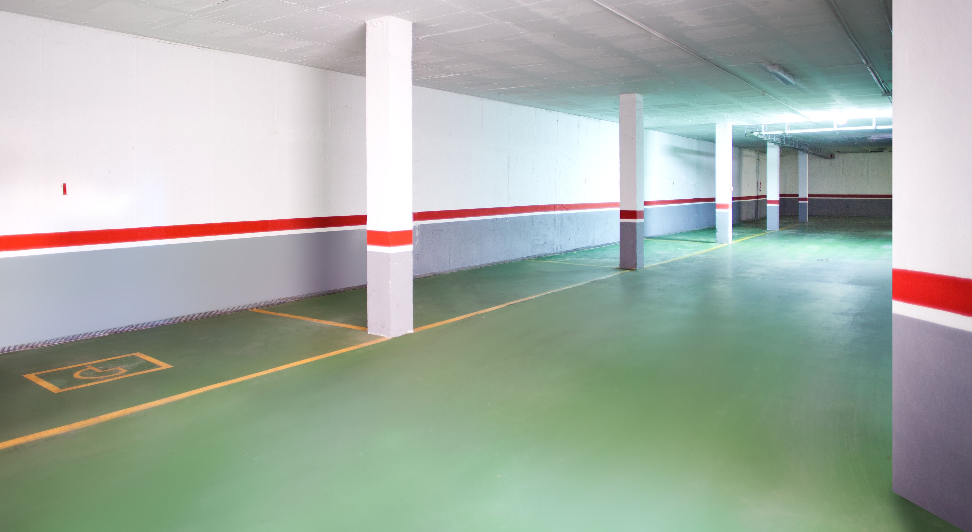 self-parking (surcharge) 12 per day