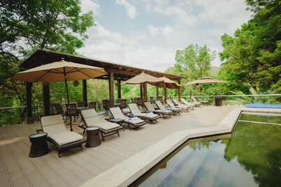 Loto Azul Resort and Spa