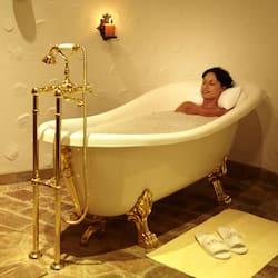 Sauna, steam room, body treatments, hot stone massages, body wraps