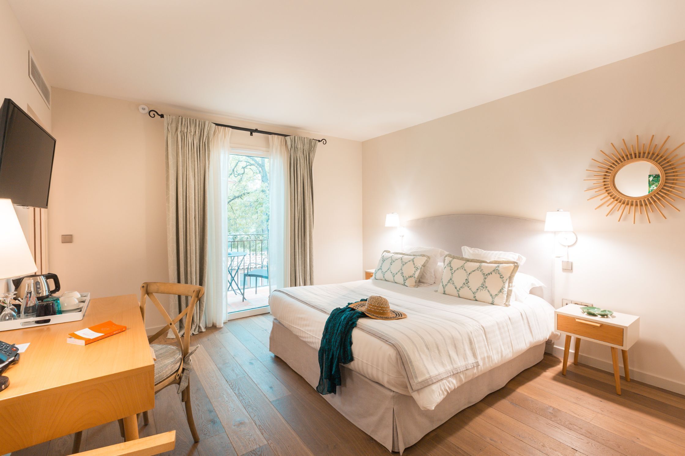 confort bastide (romarin) 43 | 3 bedrooms, premium bedding, minibar, in-room safe