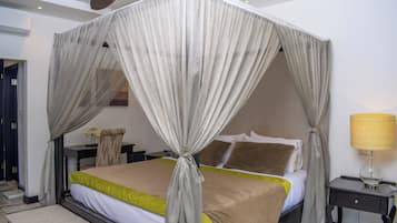 Premium bedding, minibar, in-room safe, desk