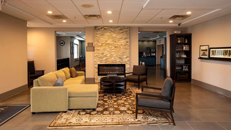 Country Inn & Suites by Radisson, Wilson, NC