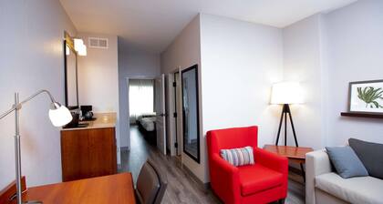 Country Inn & Suites by Radisson, Wilson, NC