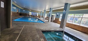 Bain à remous intérieur