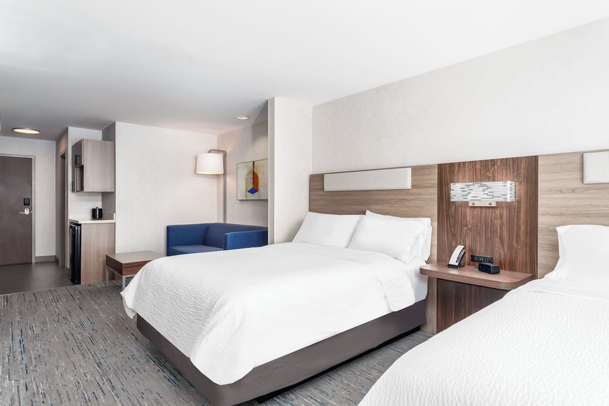 Suite, Multiple Beds | Premium bedding, in-room safe, desk, laptop workspace