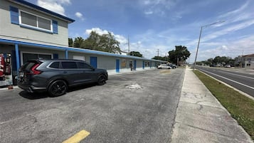 Free self parking