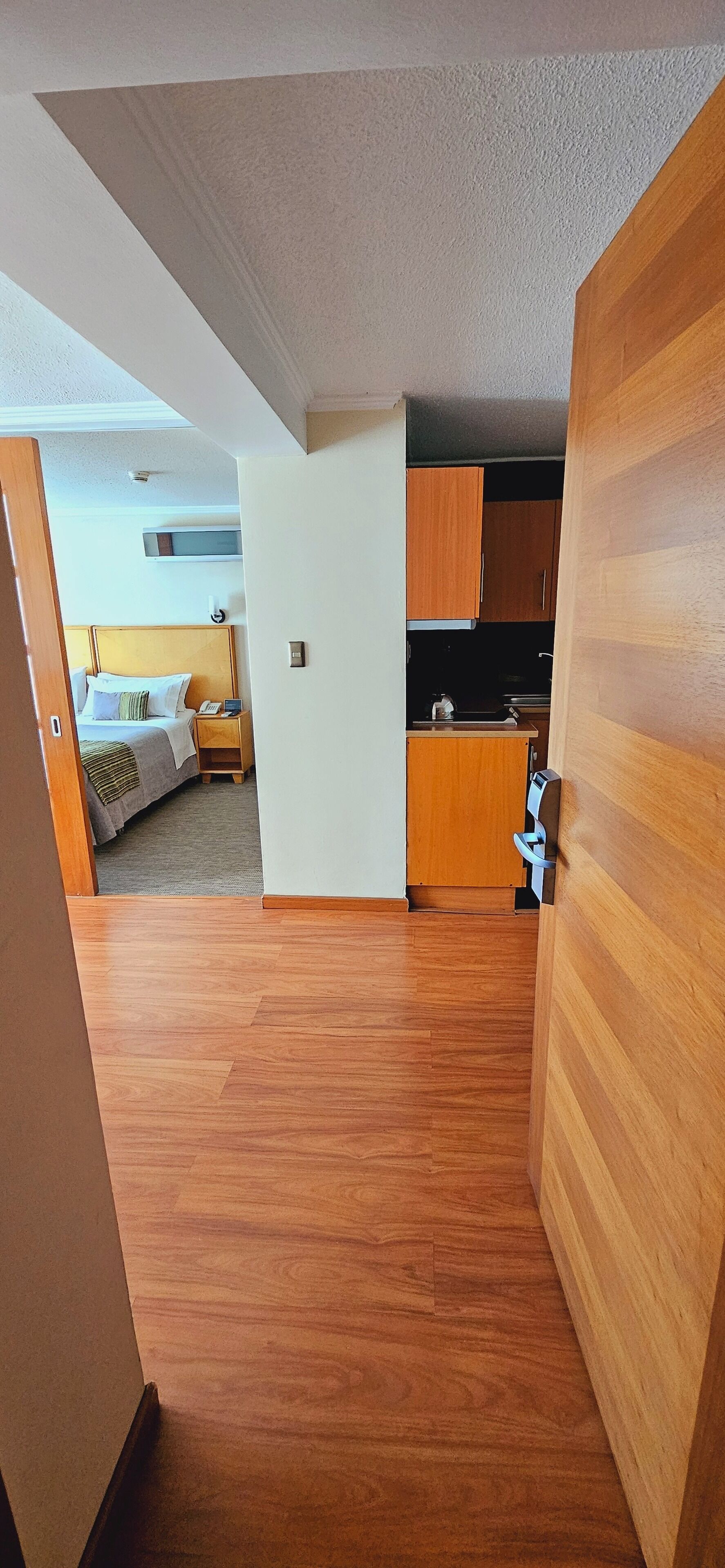 superior studio suite | 1 bedroom, in-room safe, free cots/infant beds, bed sheets