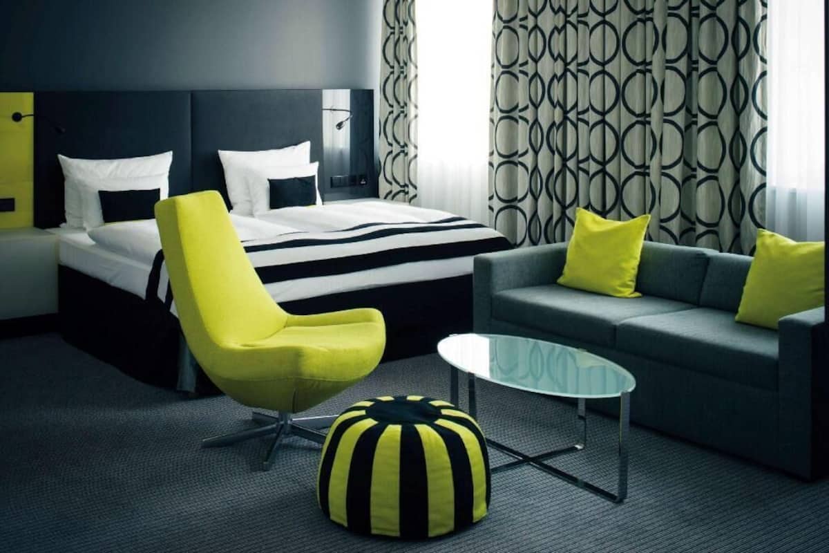 In-room safe, desk, laptop workspace, blackout curtains