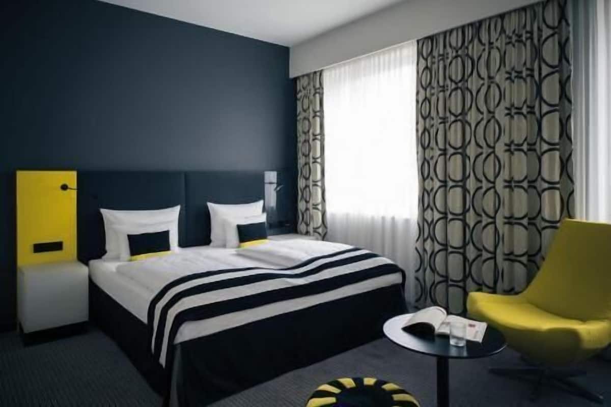 In-room safe, desk, laptop workspace, blackout curtains