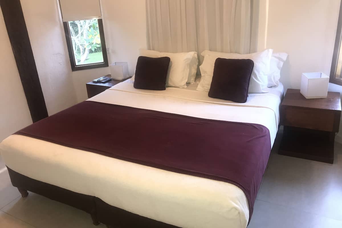 Minibar, coffres-forts dans les chambres, Wi-Fi gratuit, draps fournis