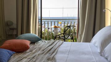 Down duvets, minibar, in-room safe, individually furnished