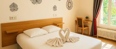 Chambre Double | Literie de qualité supérieure, décoration personnalisée