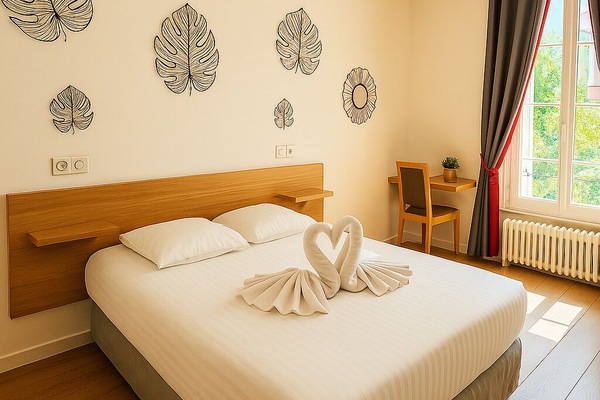 Double Room | Premium bedding, individually decorated, individually furnished, desk