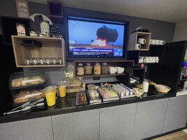 Desayuno continental todos los días (con cargo)