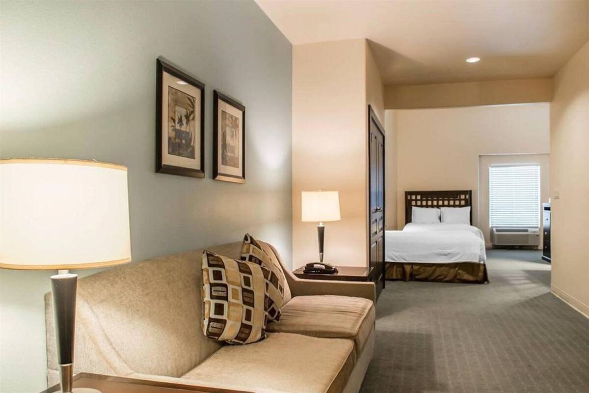 Pillow-top beds, iron/ironing board, free WiFi, bed sheets
