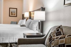 Surmatelas, fer et planche Ă repasser, Wi-Fi gratuit, draps fournis