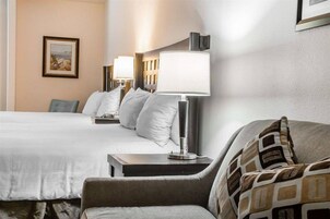 Materassi a doppio strato, ferro/asse da stiro, Wi-Fi gratuito, lenzuola